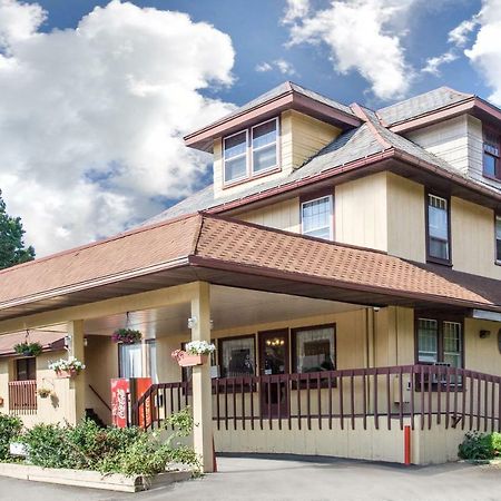 Knights Inn Endwell Bagian luar foto