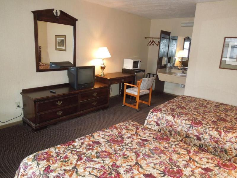 Knights Inn Endwell Bagian luar foto